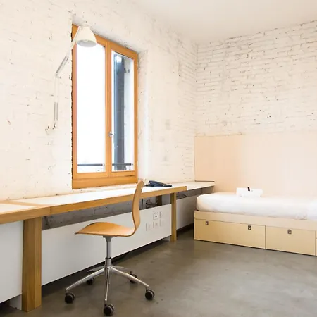 Hostel Combo Velence